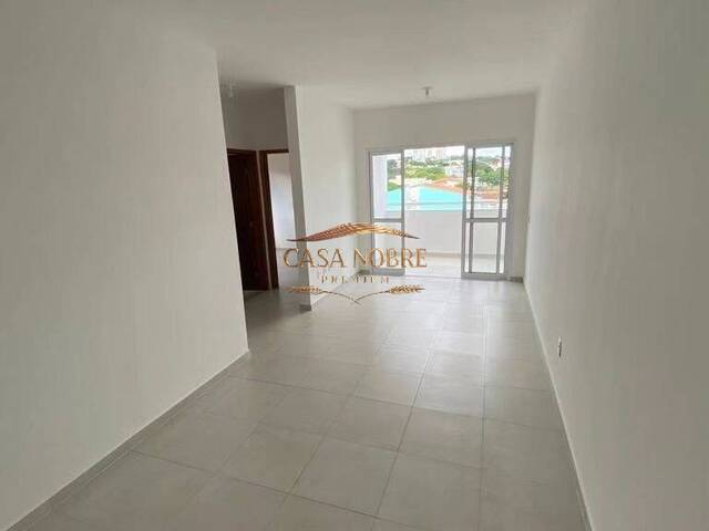 #20 - Apartamento para Venda em Taubaté - SP - 2