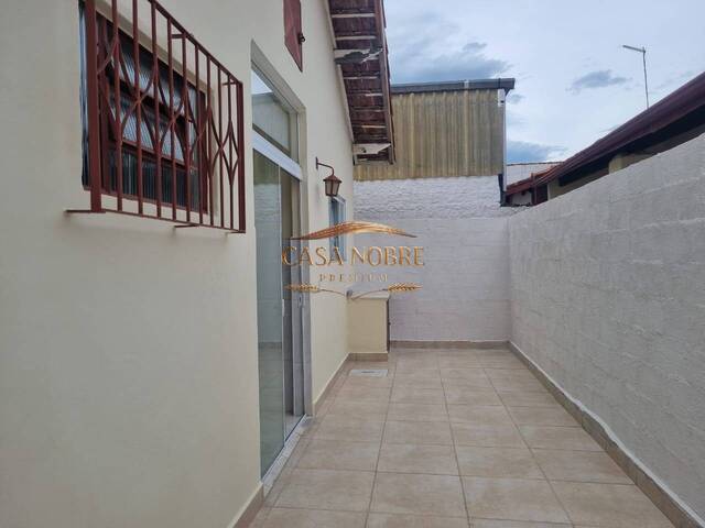 Casa para Locação em Tremembé - 5