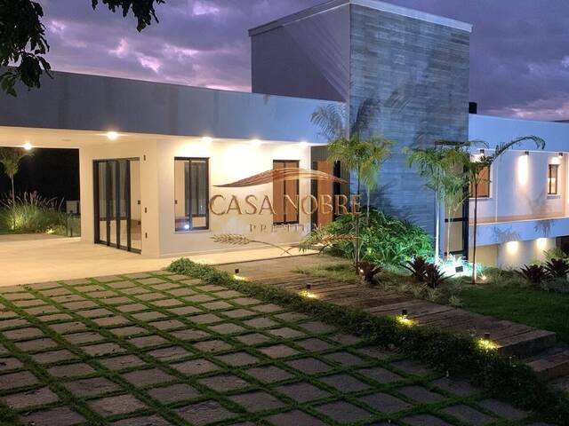 #51 - Casa para Venda em Taubaté - SP - 2
