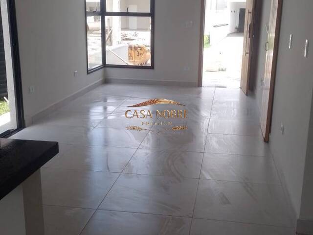 #57 - Casa para Venda em Caçapava - SP - 2