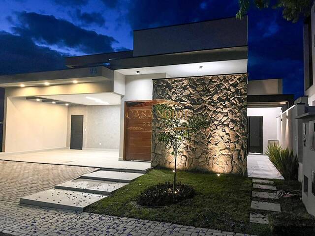 #62 - Casa para Venda em Taubaté - SP - 1