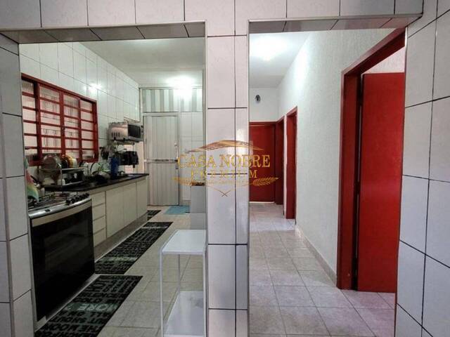 Casa para Venda em Taubaté - 4