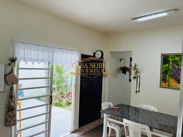 Casa para Venda em Taubaté - 4