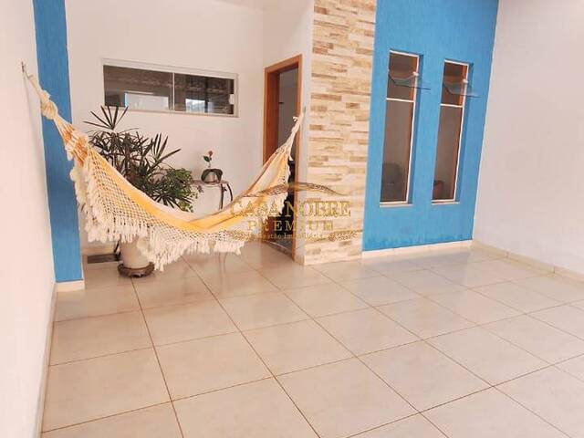 #8 - Casa para Venda em Taubaté - SP