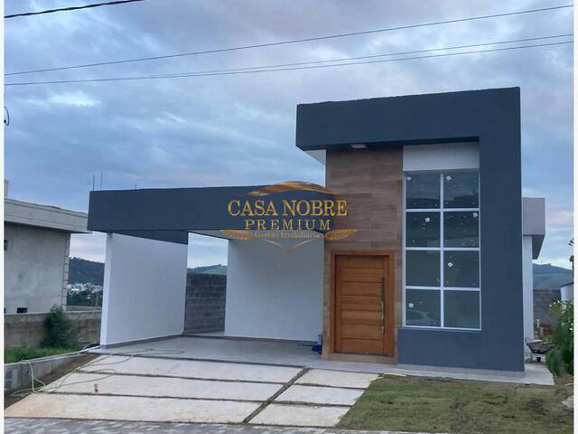#129 - Casa para Venda em Taubaté - SP - 2