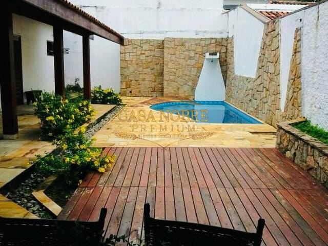 #131 - Casa para Venda em Taubaté - SP - 1