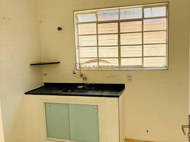 #135 - Casa para Venda em Taubaté - SP - 3