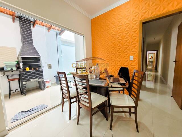 #136 - Casa para Venda em Taubaté - SP - 1