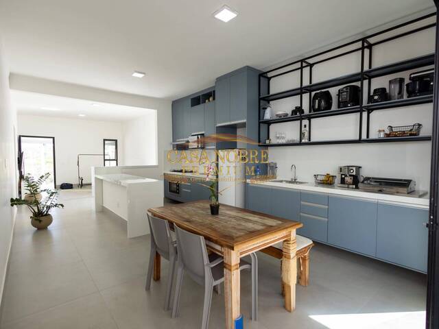 Casa para Venda em Taubaté - 5