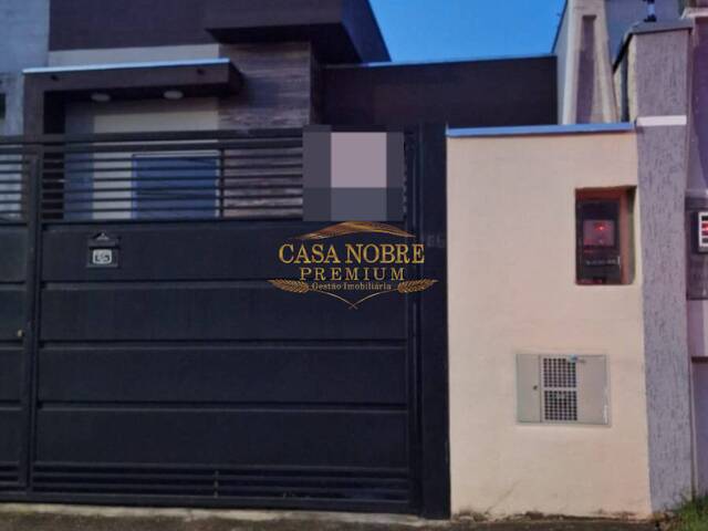 #141 - Casa para Venda em Taubaté - SP