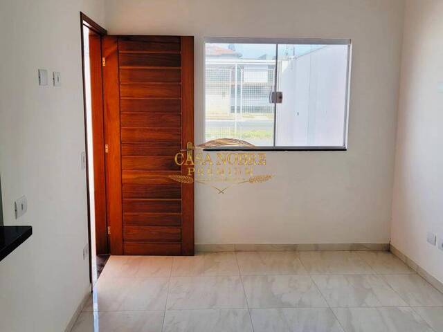 Casa para Venda em Taubaté - 5