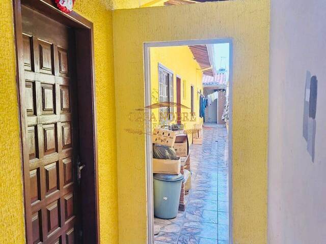 #147 - Casa para Venda em Taubaté - SP - 2