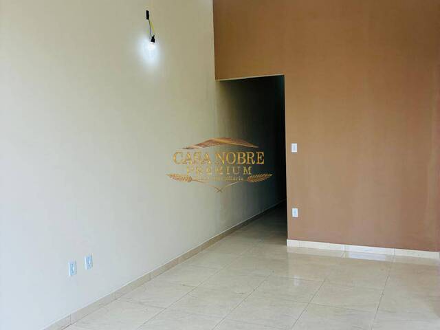 Casa para Venda em Taubaté - 4