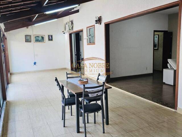 Casa para Venda em Taubaté - 4