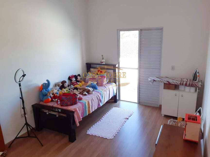 Casa, 4 quartos, 220 m² - Foto 17