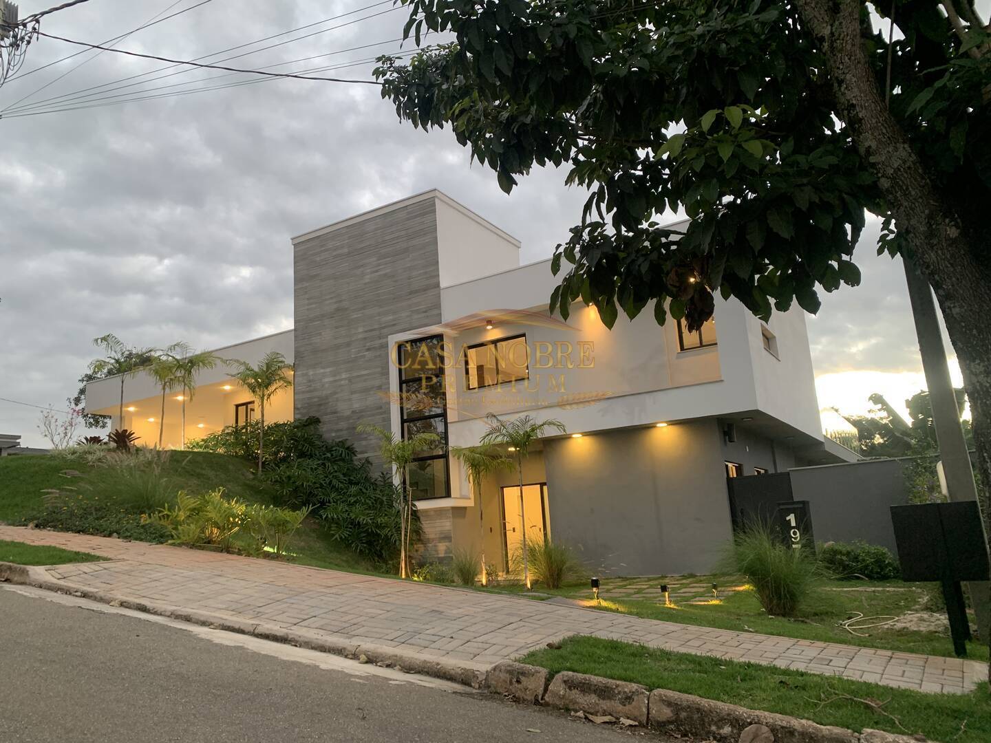 Casa, 4 quartos, 434 m² - Foto 2