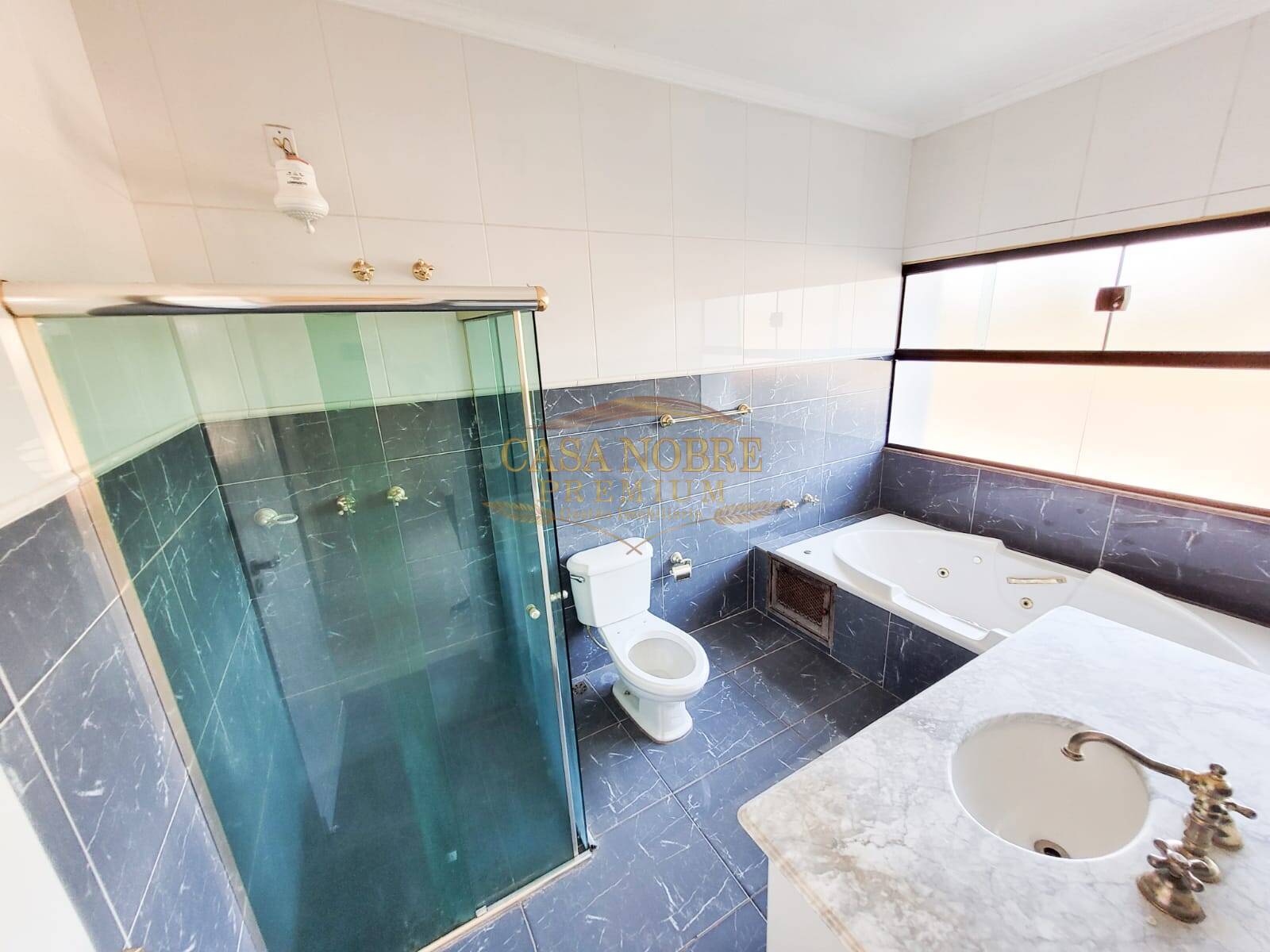 Casa, 4 quartos, 432 m² - Foto 23
