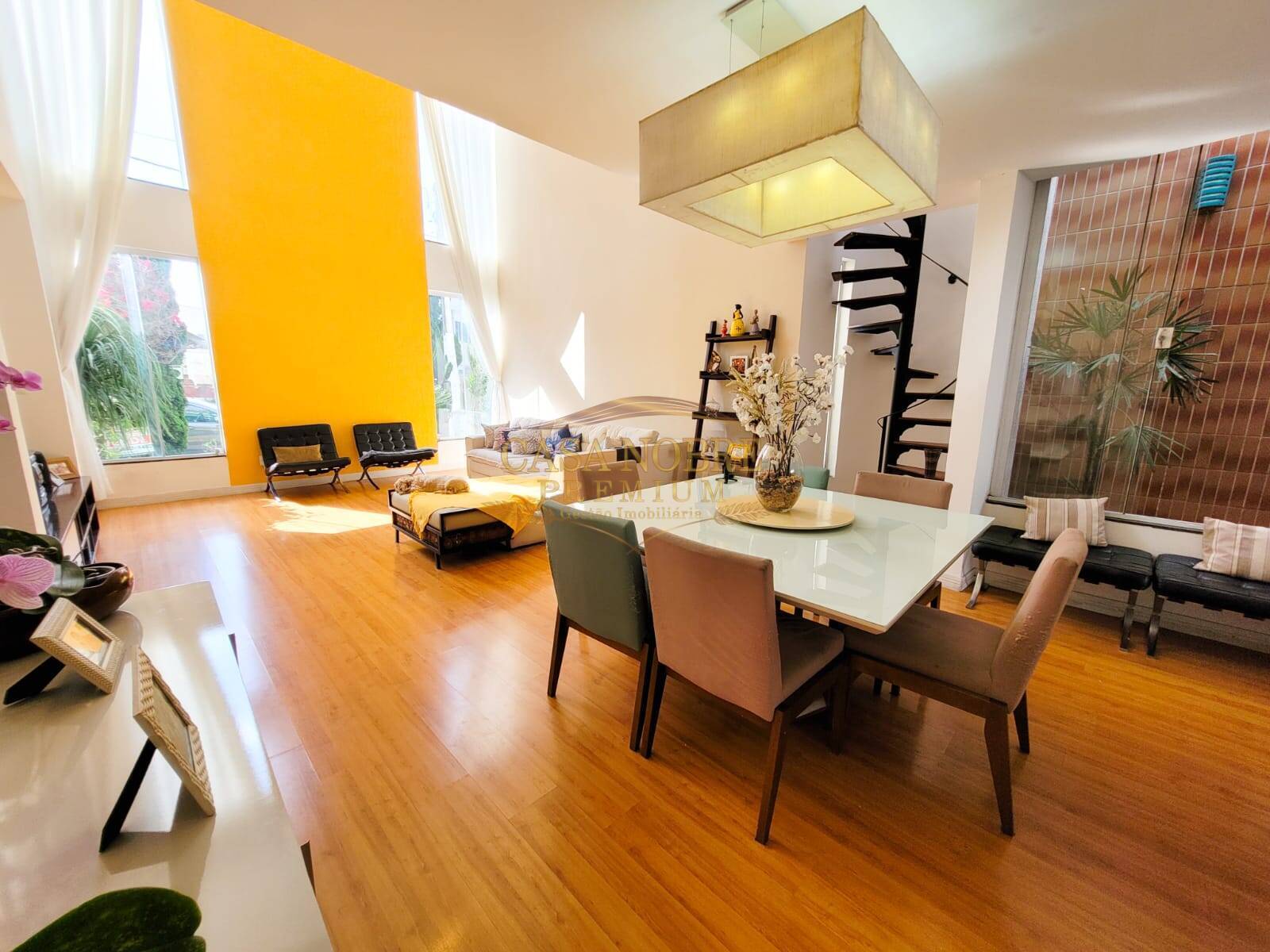 Casa, 3 quartos, 199 m² - Foto 3