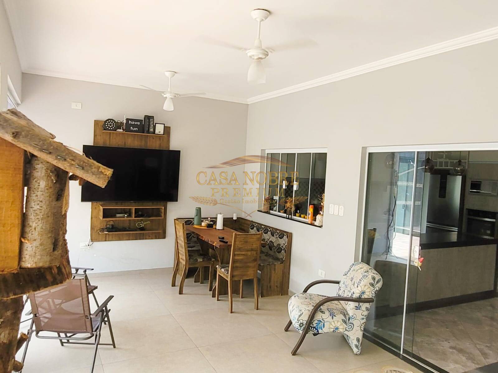 Casa, 3 quartos, 250 m² - Foto 10