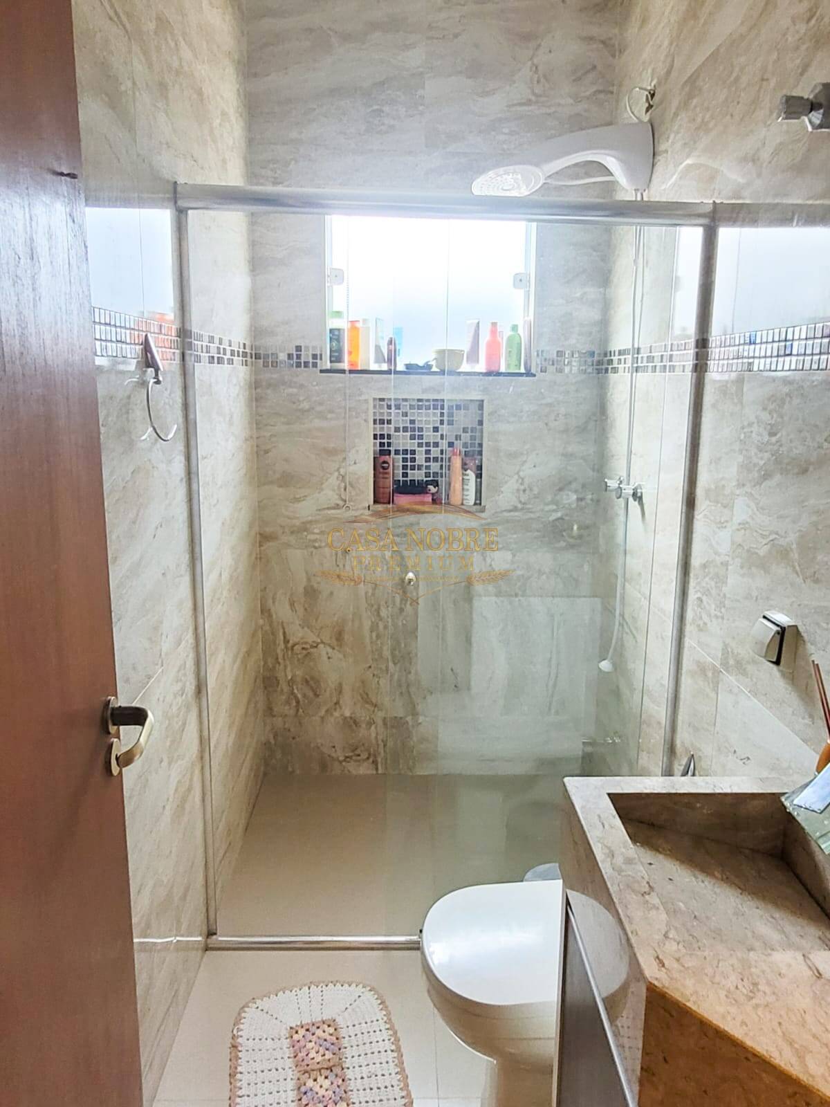 Casa, 3 quartos, 250 m² - Foto 28