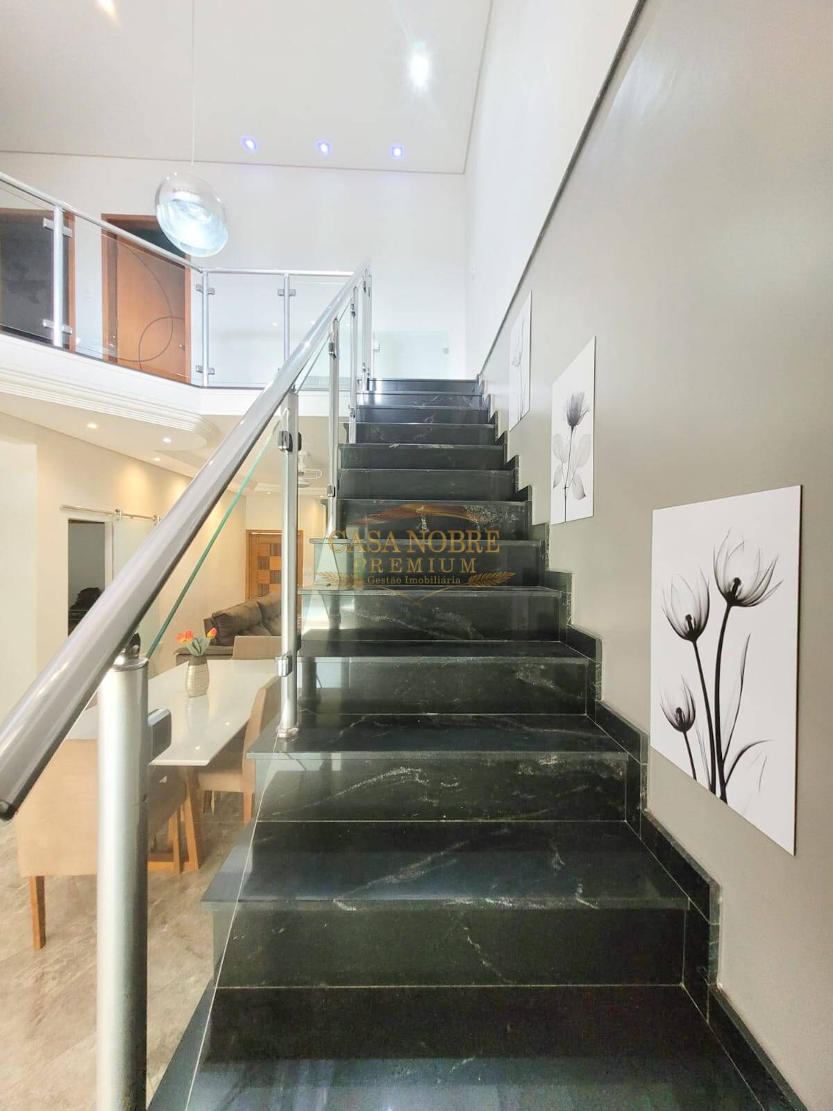 Casa, 3 quartos, 250 m² - Foto 13