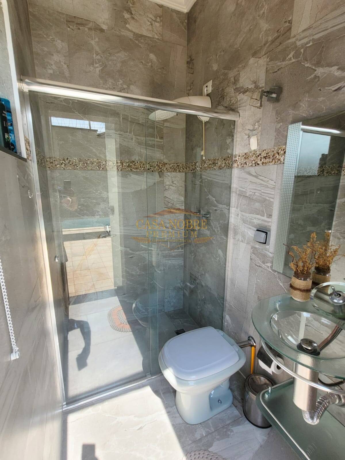 Casa, 3 quartos, 250 m² - Foto 15