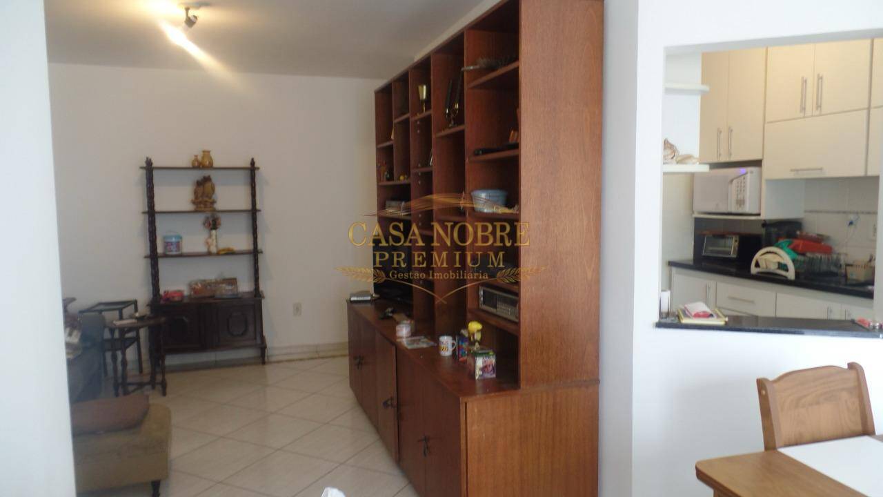 Casa, 3 quartos, 80 m² - Foto 1
