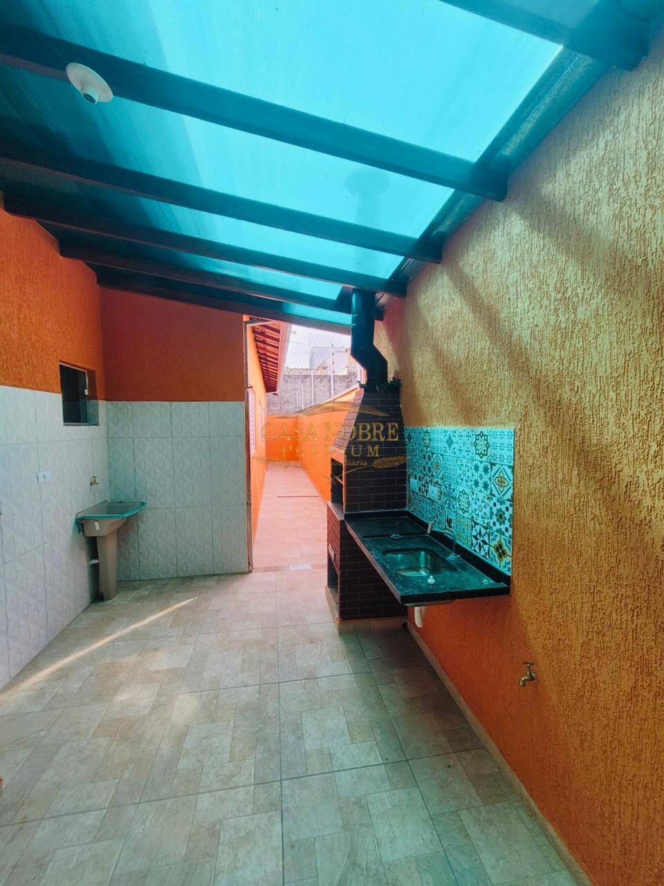 Casa, 3 quartos, 84 m² - Foto 1
