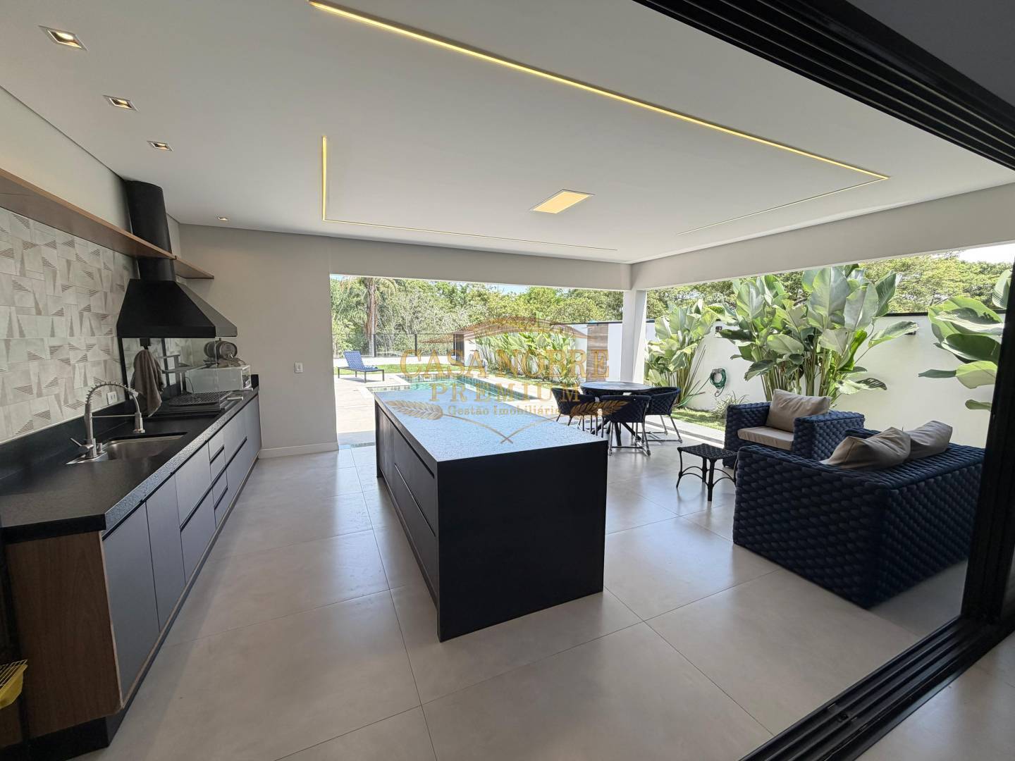 Casa, 4 quartos, 261 m² - Foto 4