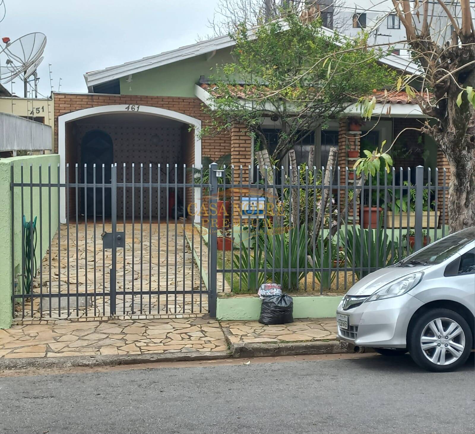 Casa, 3 quartos, 201 m² - Foto 2